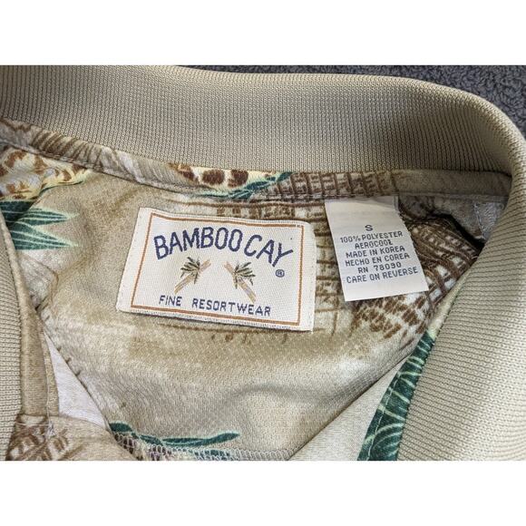 Bamboo Cay Hawaiian shirt mens Pineapple all over print beige size small - Picture 5 of 6